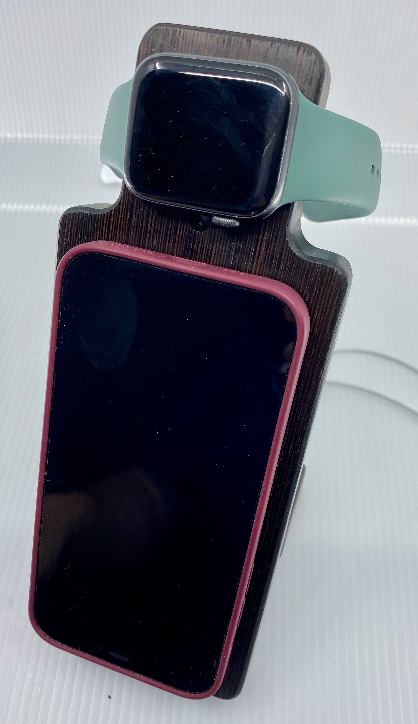 iPhone/Max/Pro/ProMax MagSafe & Apple Watch Hardwood Night Stand