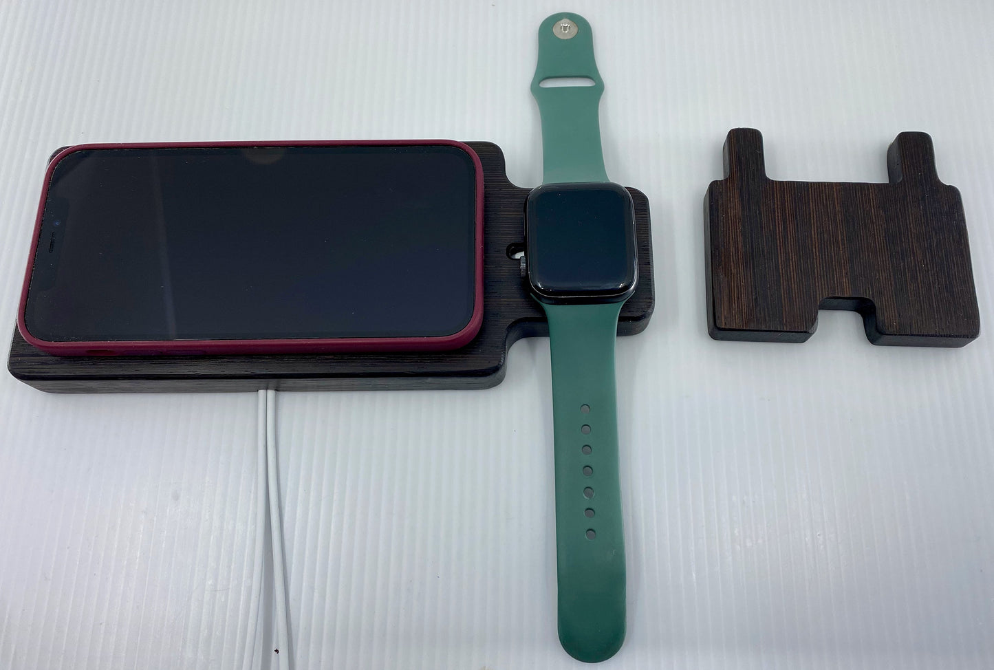 iPhone/Max/Pro/ProMax MagSafe & Apple Watch Hardwood Night Stand